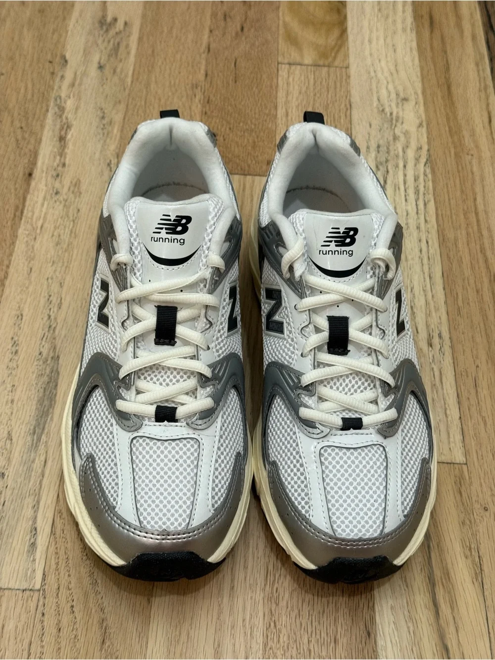 New Balance 530 Sneakers - Picture 3 of 8